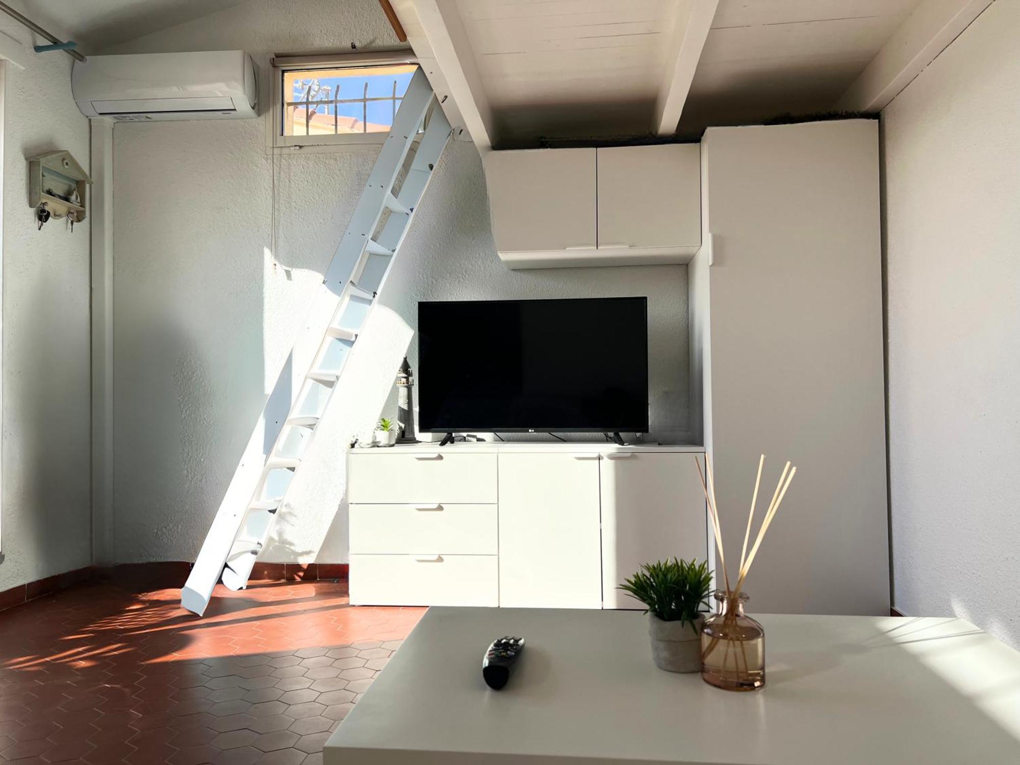 Appartement A 100M De La Plage - Terrasse & Parking Prive Ле-Баркарес Екстер'єр фото